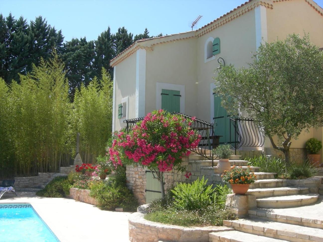Vacances Carnoux-en-Provence Bagian luar foto